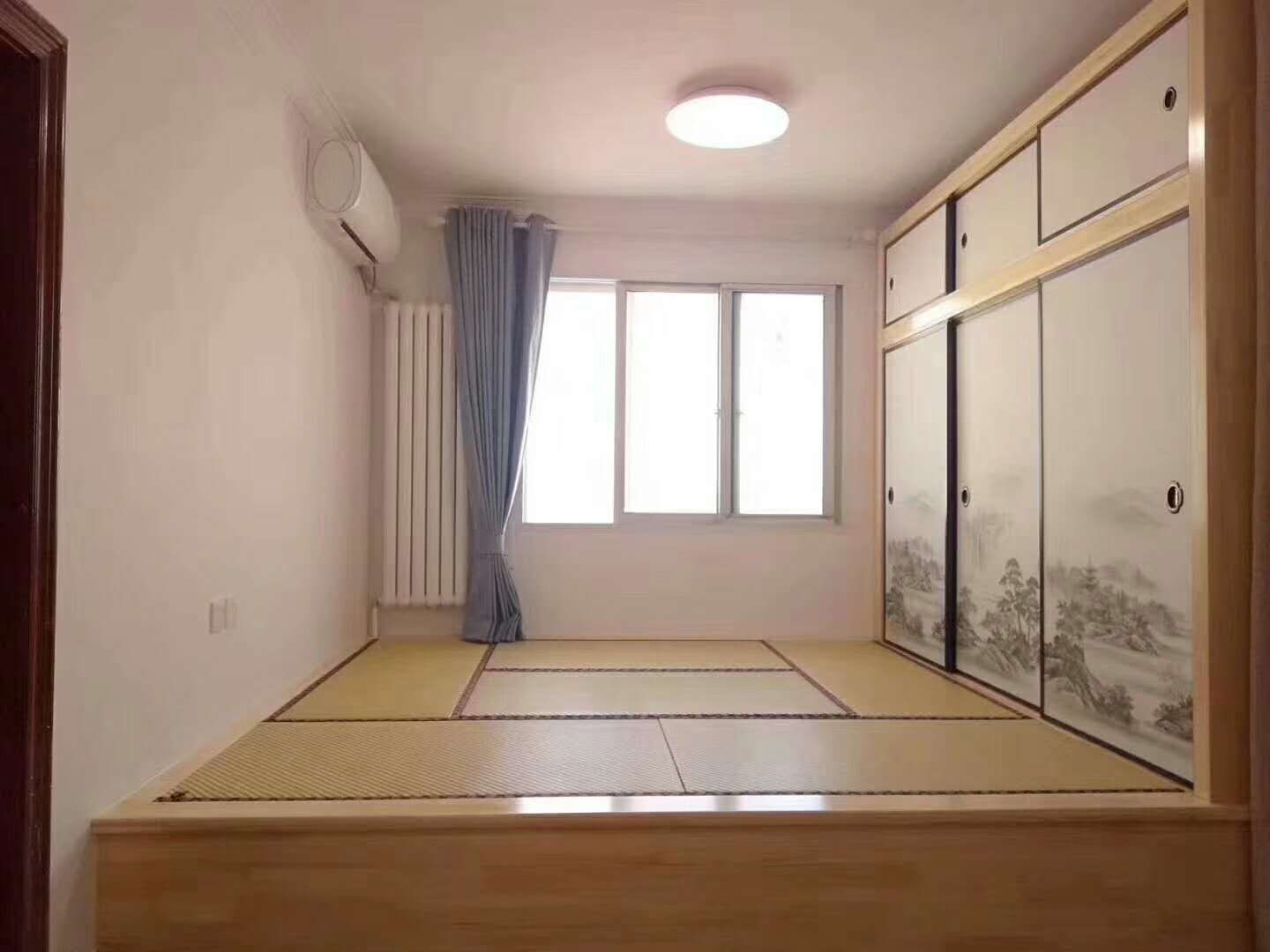 實(shí)木衣柜