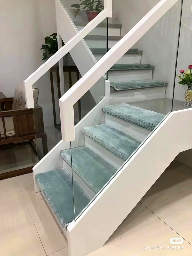 ľ